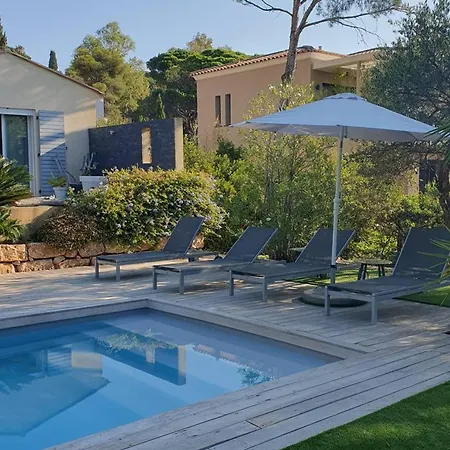 Contemporaine A Sainte-maxime, Piscine, Proche Plage, 8 Pers., 4 Etoiles - Fr-1-768-36 Villa *