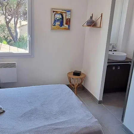 Contemporaine A Sainte-maxime, Piscine, Proche Plage, 8 Pers., 4 Etoiles - Fr-1-768-36 וילה